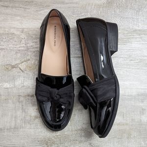 Shiny Black Bandolino Flats